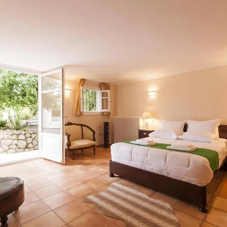 Villa Victor By *