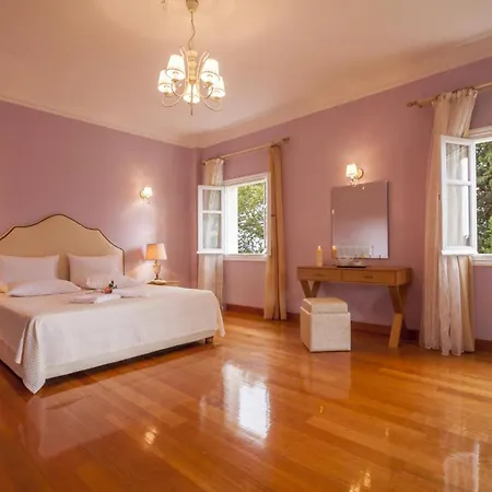 Villa Victor By Gardeládes