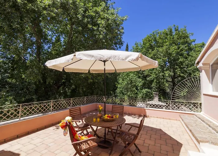 Victor By Gardeládes