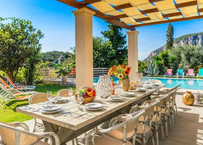 Victor By Villa Gardeládes